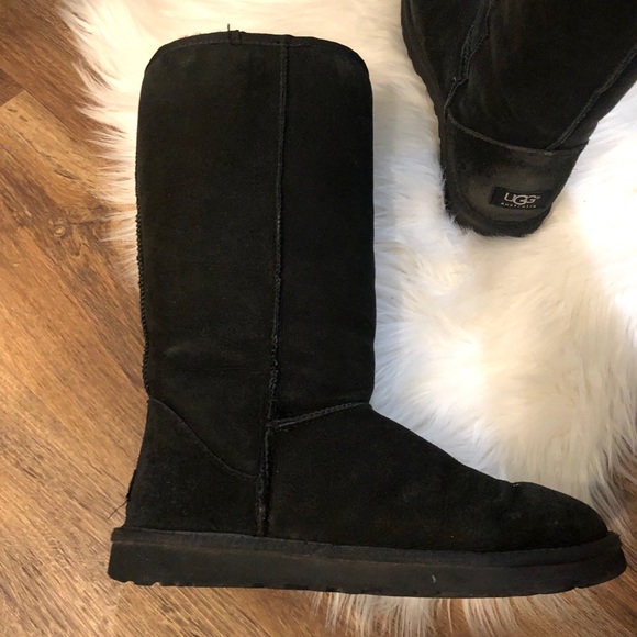 Ugg Classic Tall - Picture 4 of 7